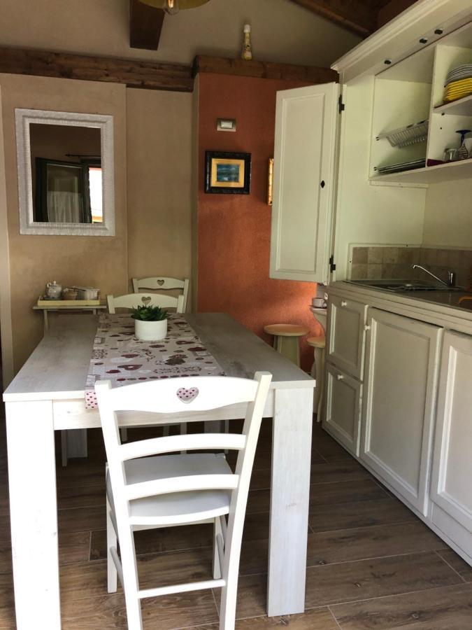 קסטיליונה דיי פפולי B&B La Piazzetta מראה חיצוני תמונה