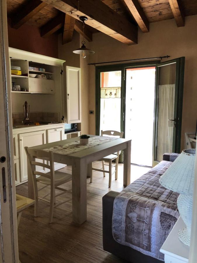 קסטיליונה דיי פפולי B&B La Piazzetta מראה חיצוני תמונה