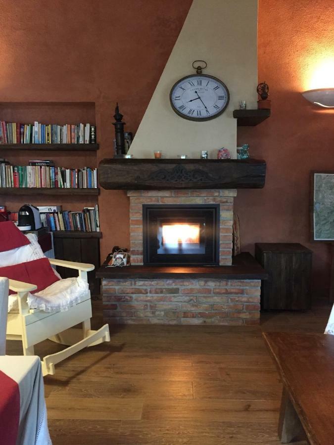 קסטיליונה דיי פפולי B&B La Piazzetta מראה חיצוני תמונה