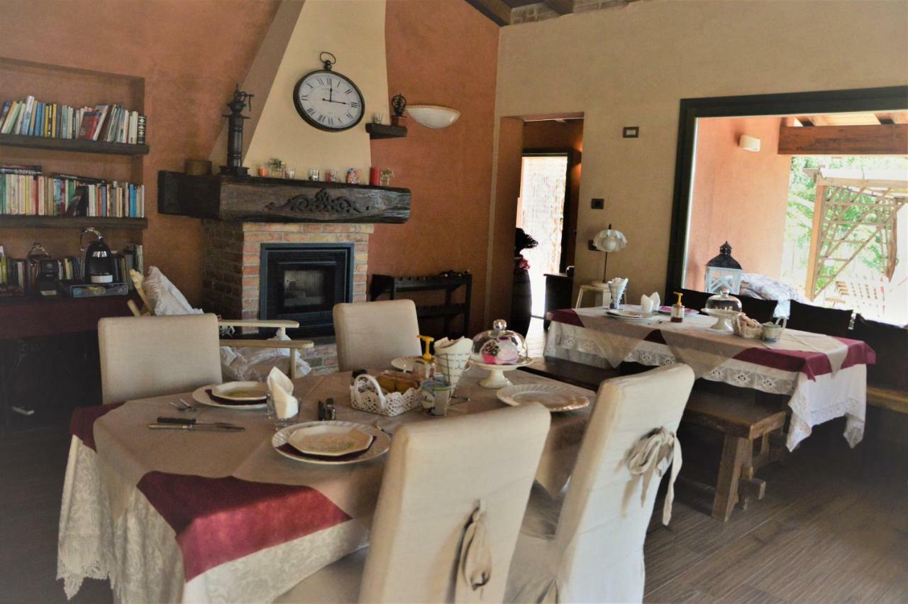 קסטיליונה דיי פפולי B&B La Piazzetta מראה חיצוני תמונה