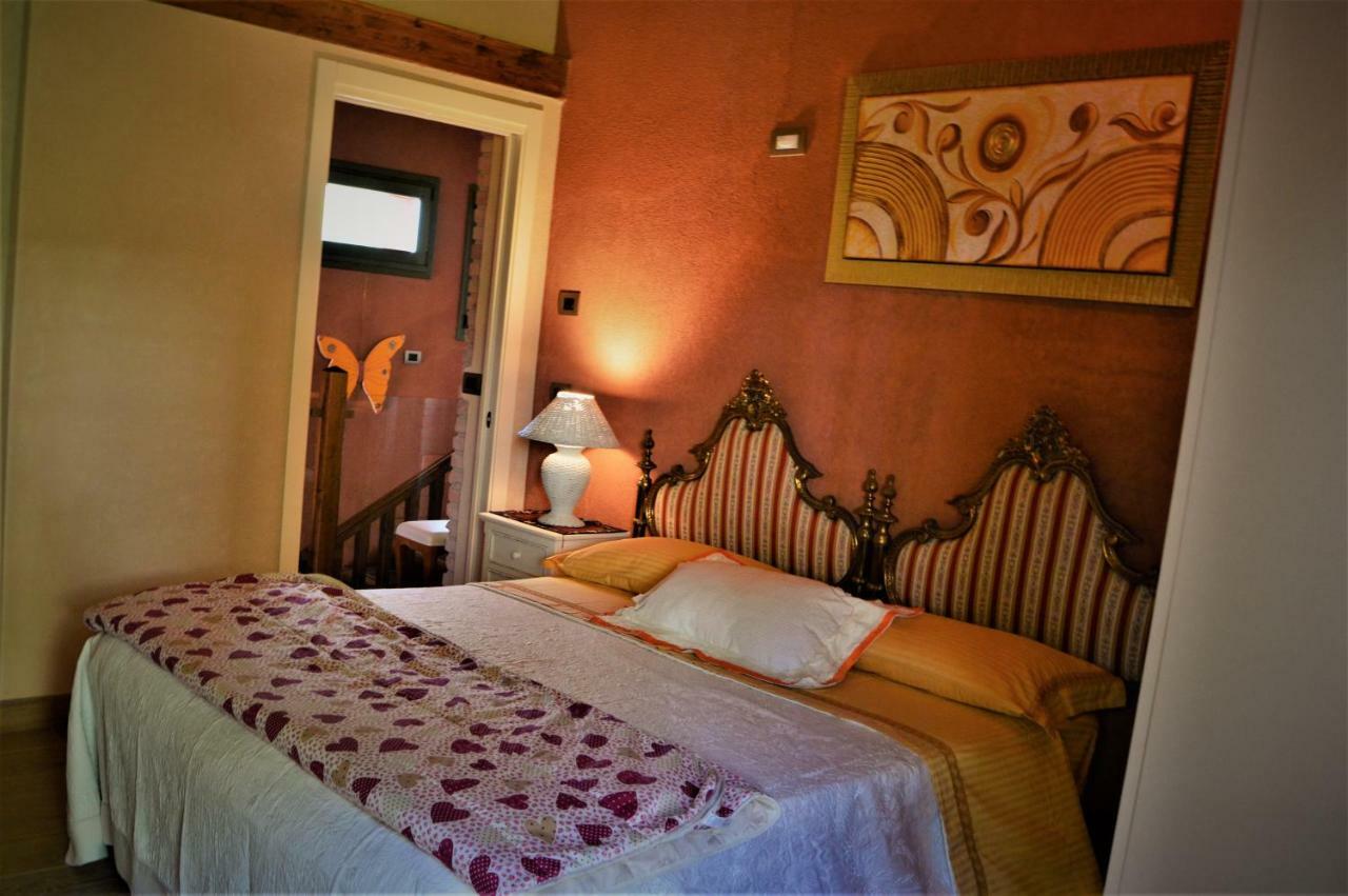 קסטיליונה דיי פפולי B&B La Piazzetta מראה חיצוני תמונה